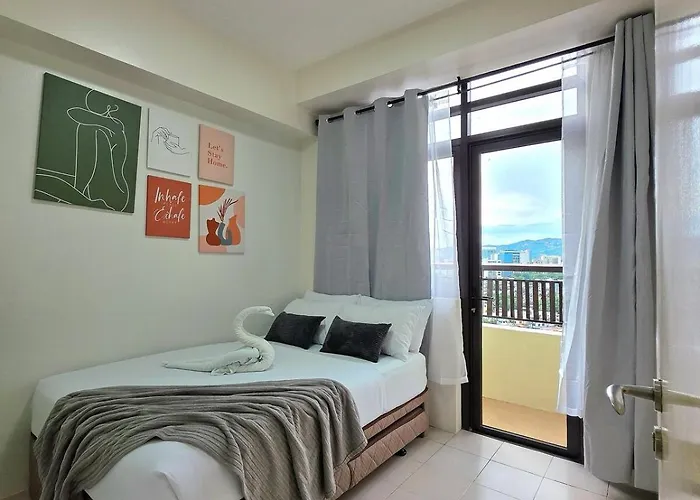 Apartment 15p Penthouse 3br Persimmon Free Parking Cebu