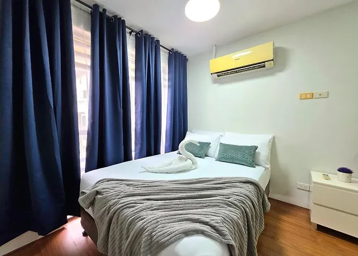 15p Penthouse 3br Persimmon Free Parking *
