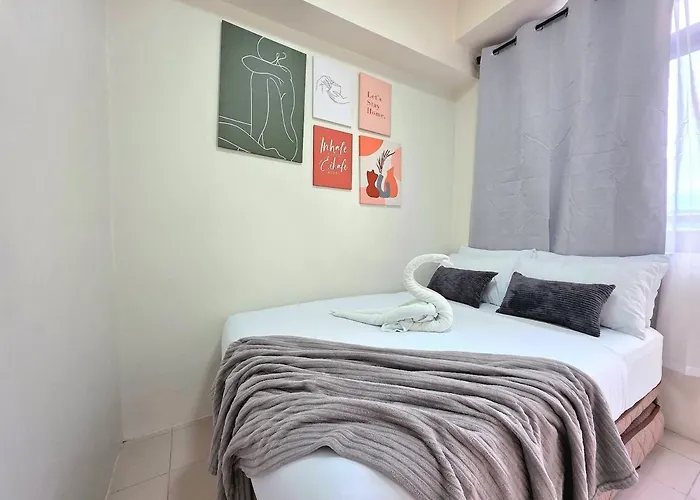 Apartment 15p Penthouse 3br Persimmon Free Parking