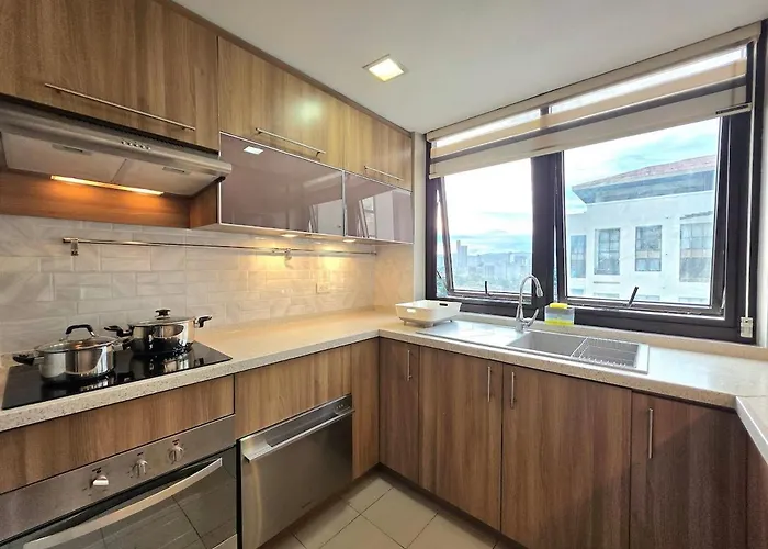 15p Penthouse 3br Persimmon Free Parking * Cebu